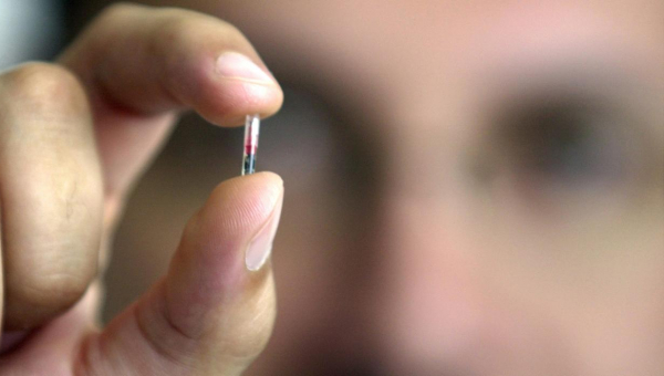 Microchips poderão controlar criminosos no futuro