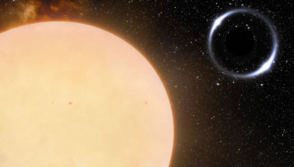 Astrônomos descobrem buraco negro no quintal cósmico da Terra