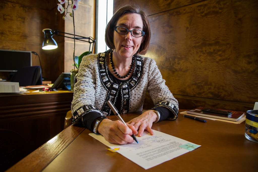 Governadora democrata cancela 17 sentenças de morte no estado de Oregon