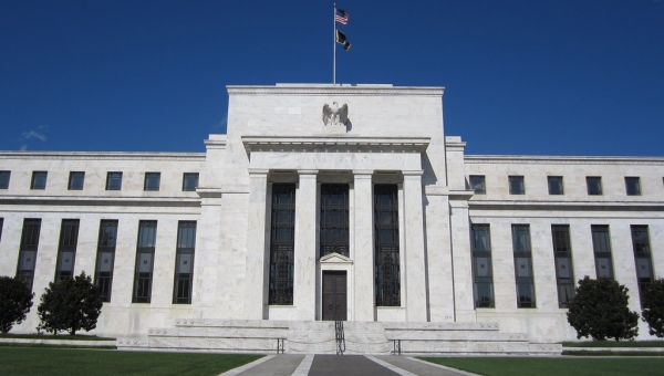 Bancos centrais lançam ação coordenada para acalmar mercado financeiro