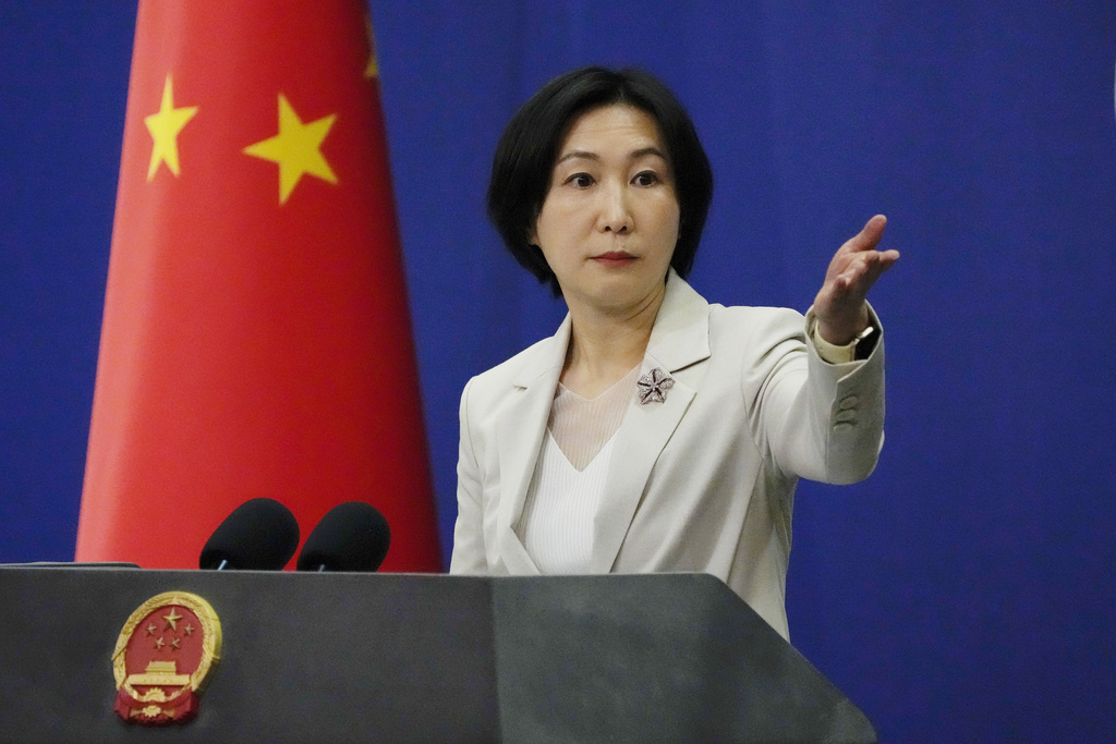 Embaixador chinês cria polêmica ao questionar soberania de países do leste europeu