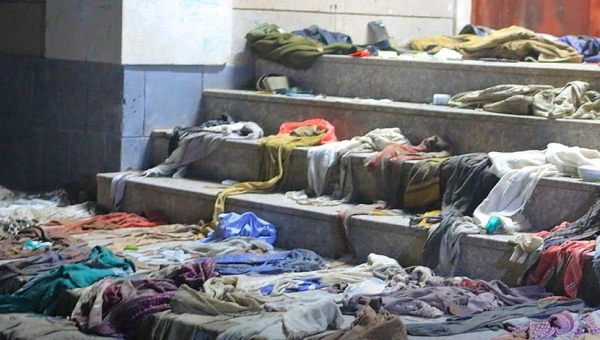 Mais de 80 pessoas morrem pisoteadas no Iêmen durante doação de dinheiro